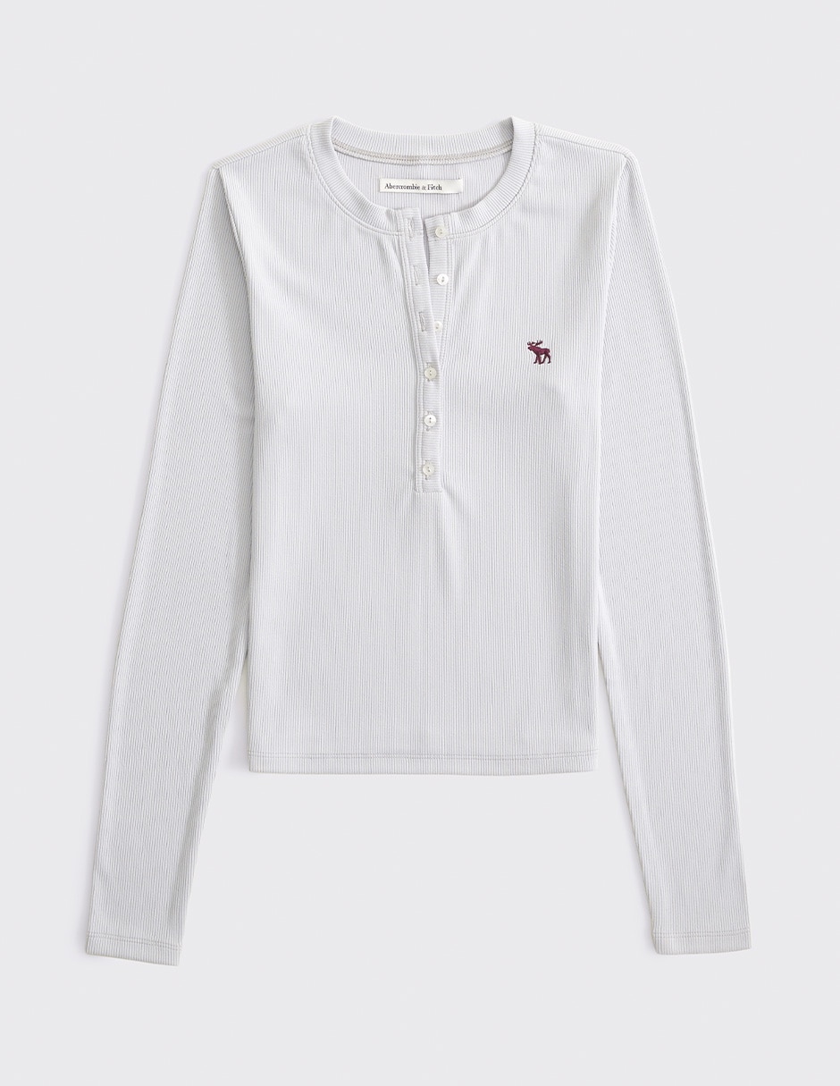 Top cuello henley