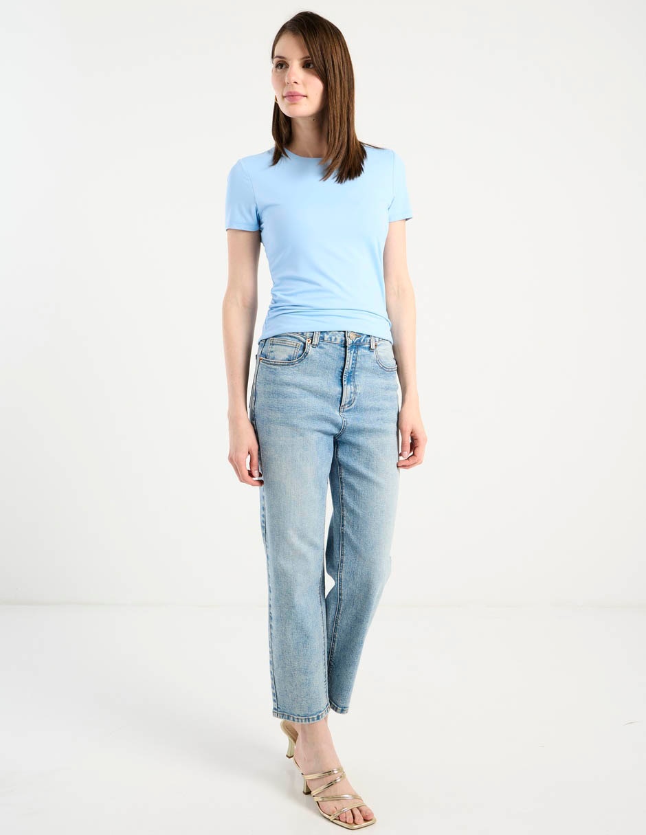 Playera manga corta cuello redondo para mujer 3