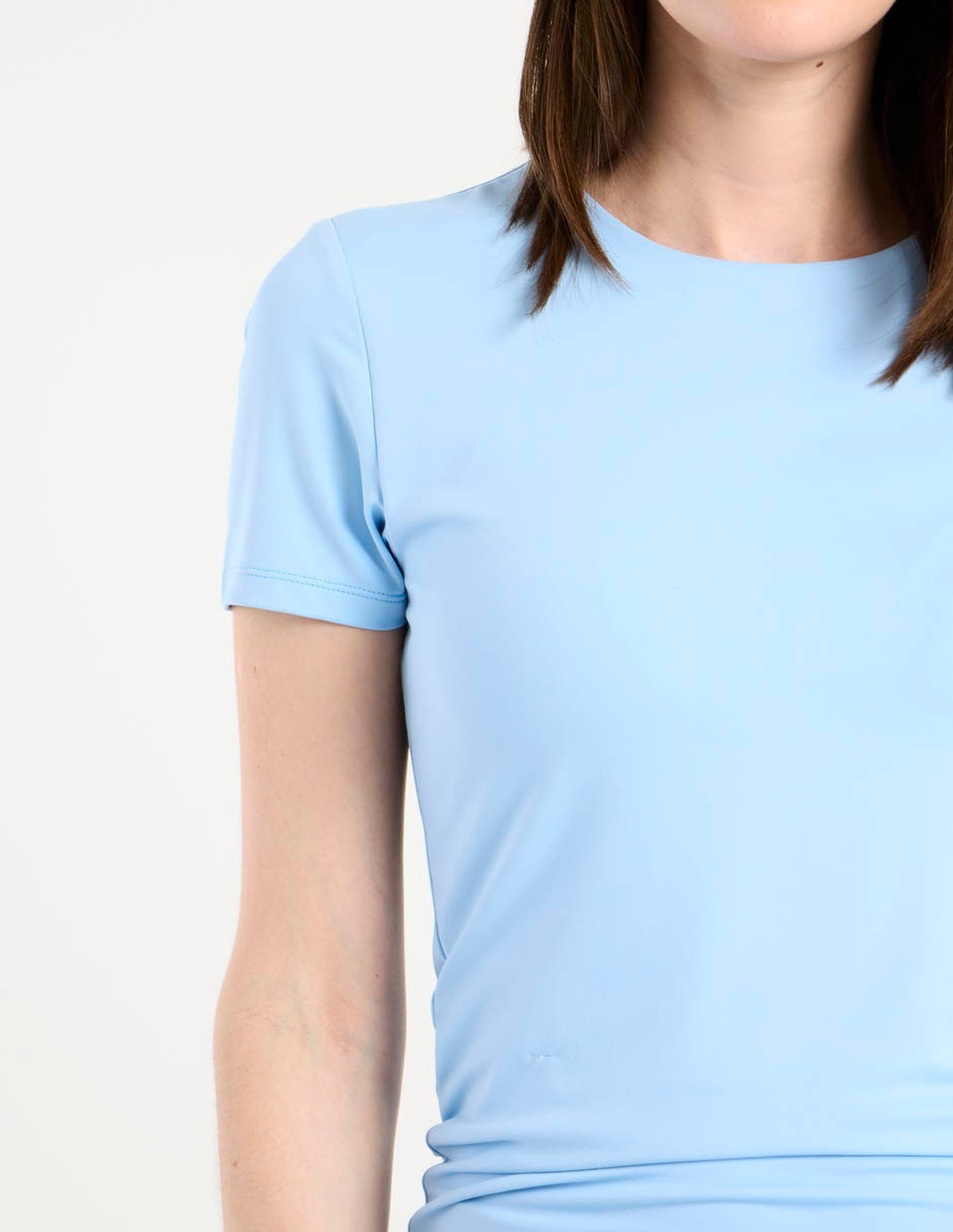 Playera manga corta cuello redondo para mujer 4