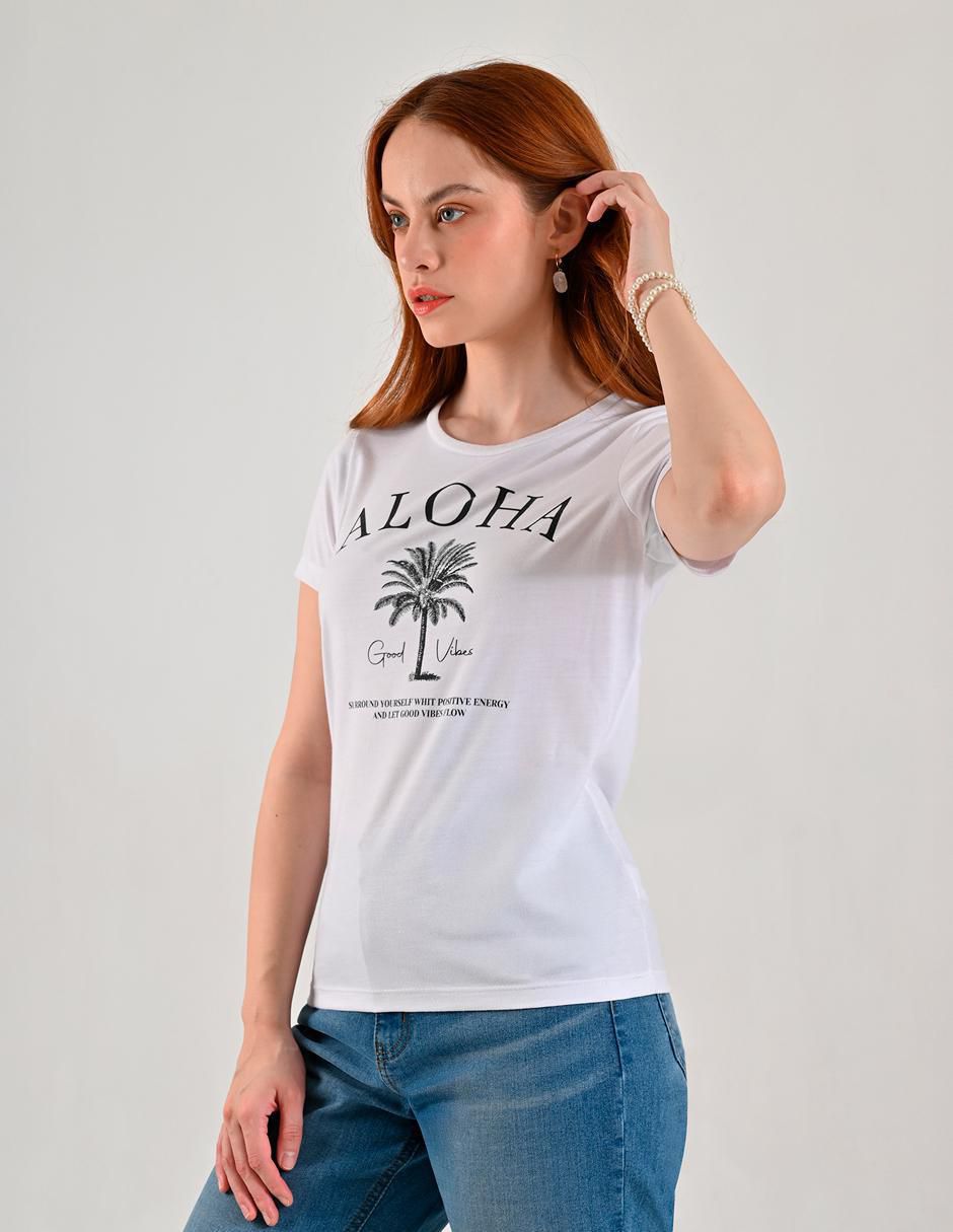 Playera manga corta cuello redondo para mujer 3