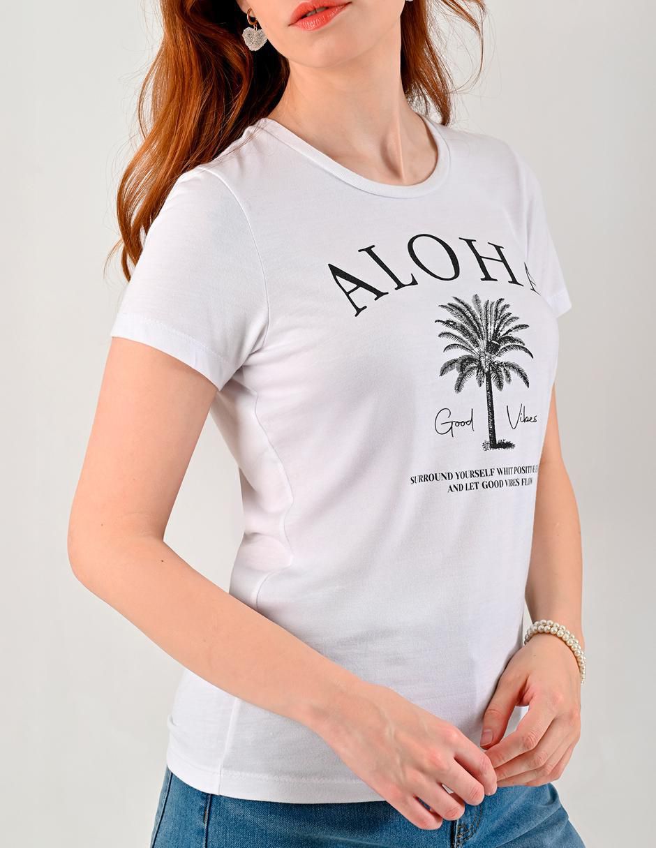 Playera manga corta cuello redondo para mujer 4