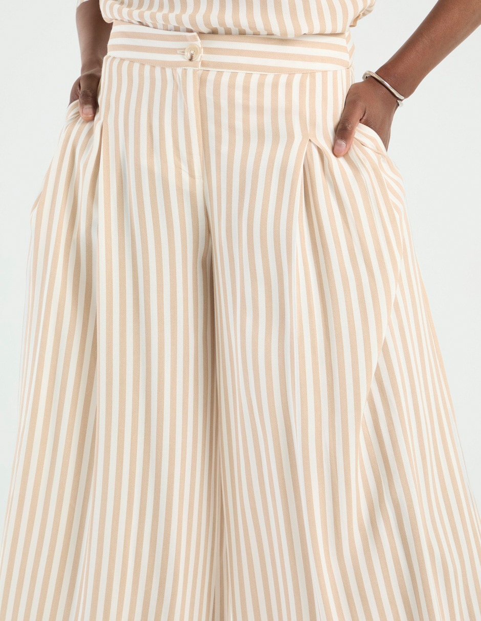 Pantalón coulotte amplio para mujer 4