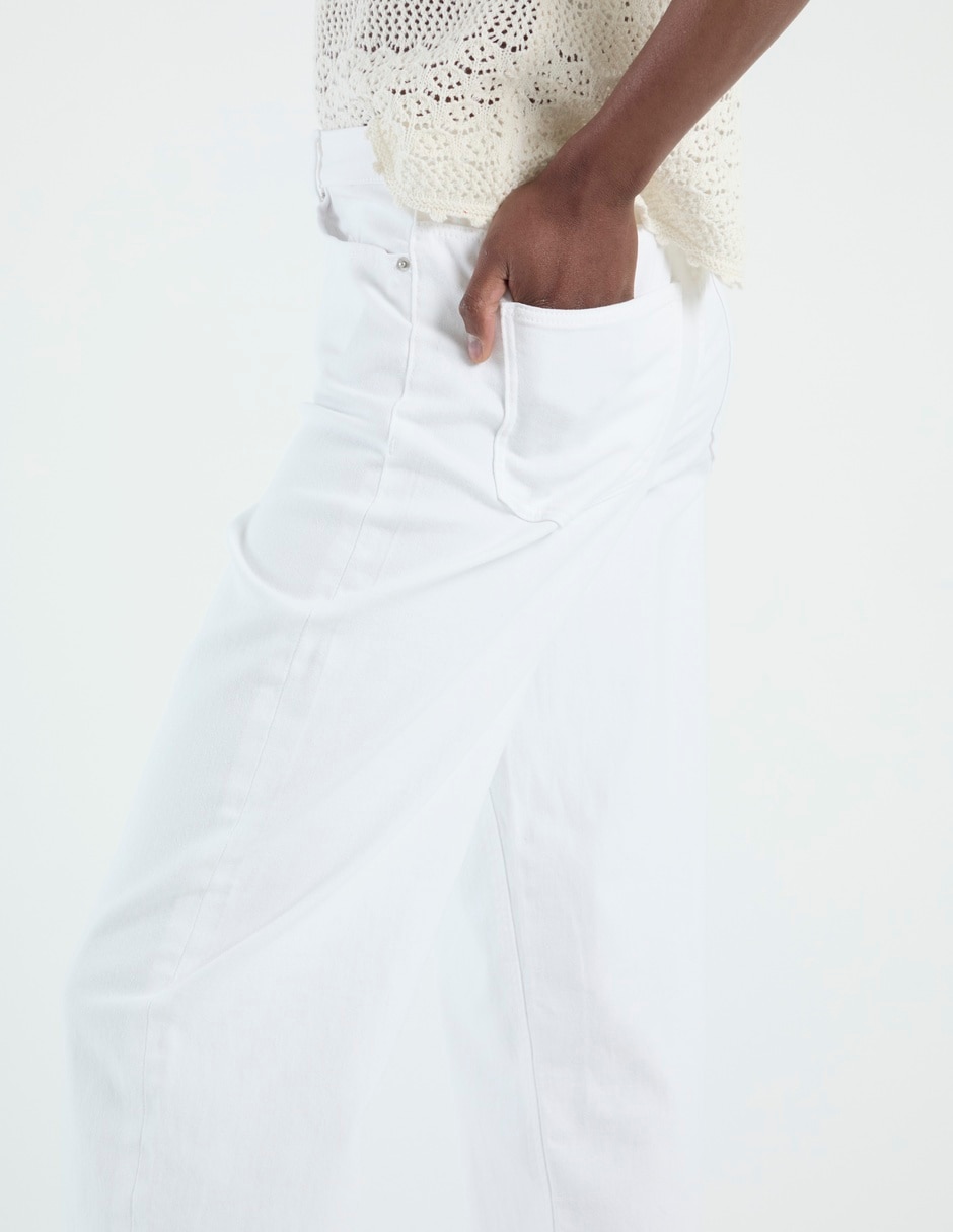 Jeans relaxed slim para mujer 4