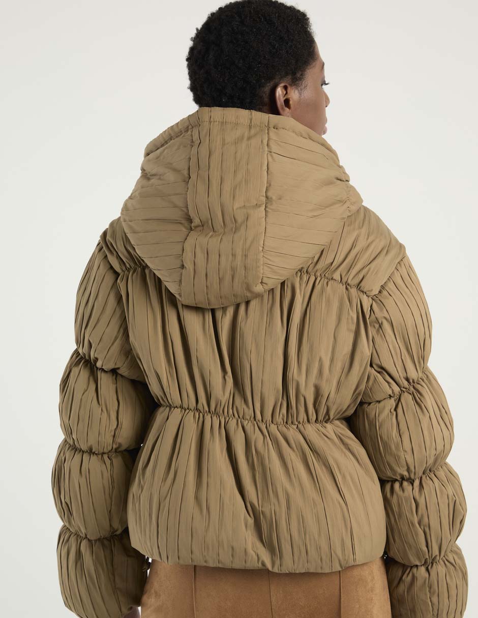 Chamarra acolchada para mujer 7