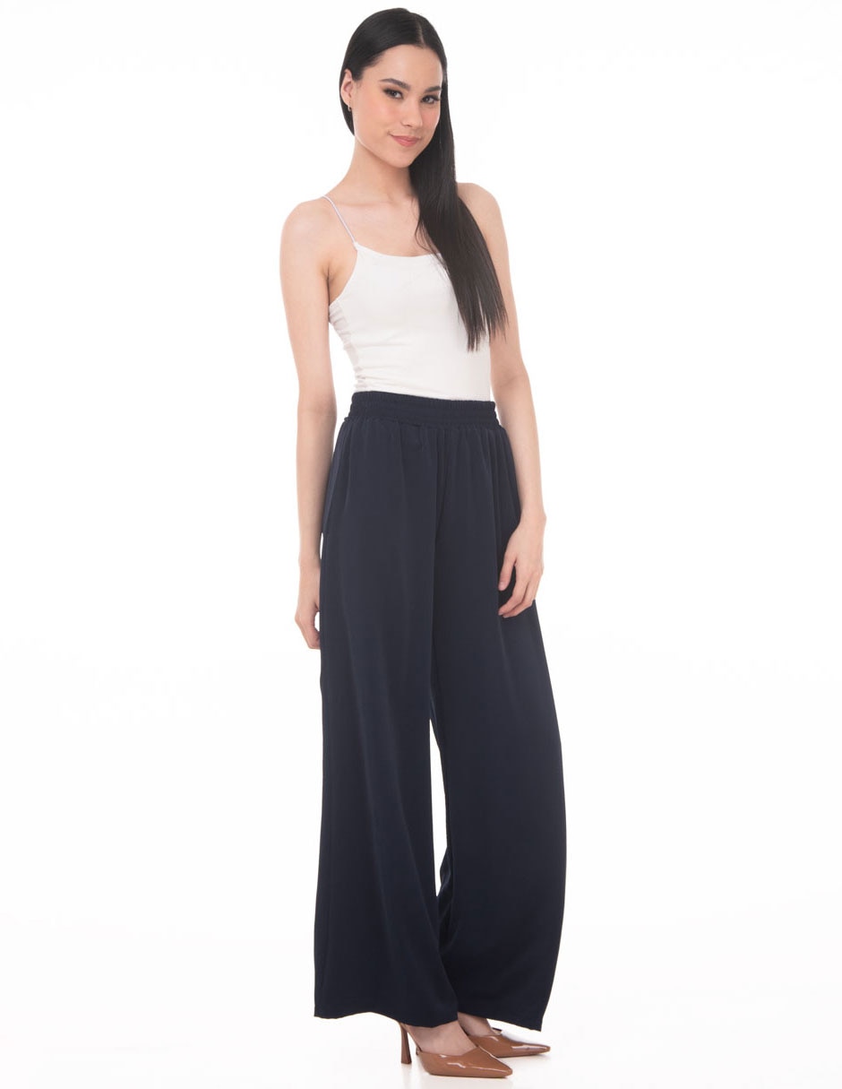 Top cuello redondo escote medio tirante delgado 3