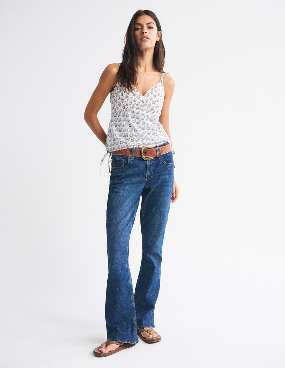 Top cuello V escote V tirante ajustable 4