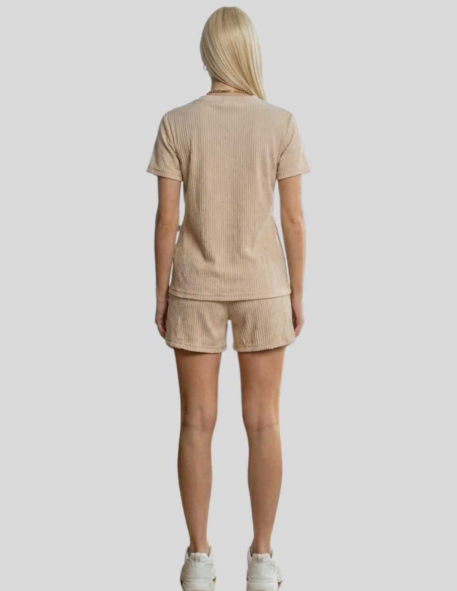 Conjunto casual para mujer 7