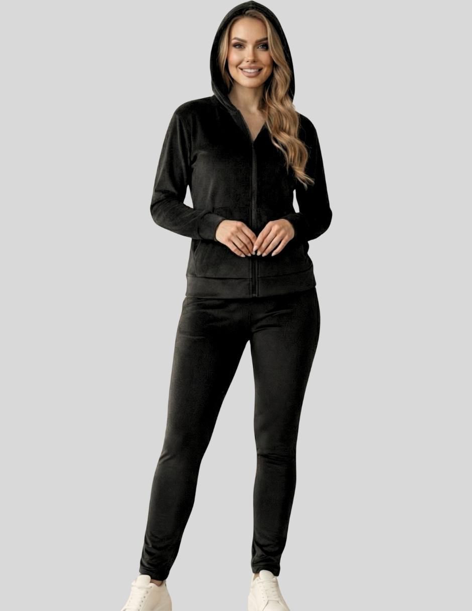 Conjunto deportivo para mujer 1