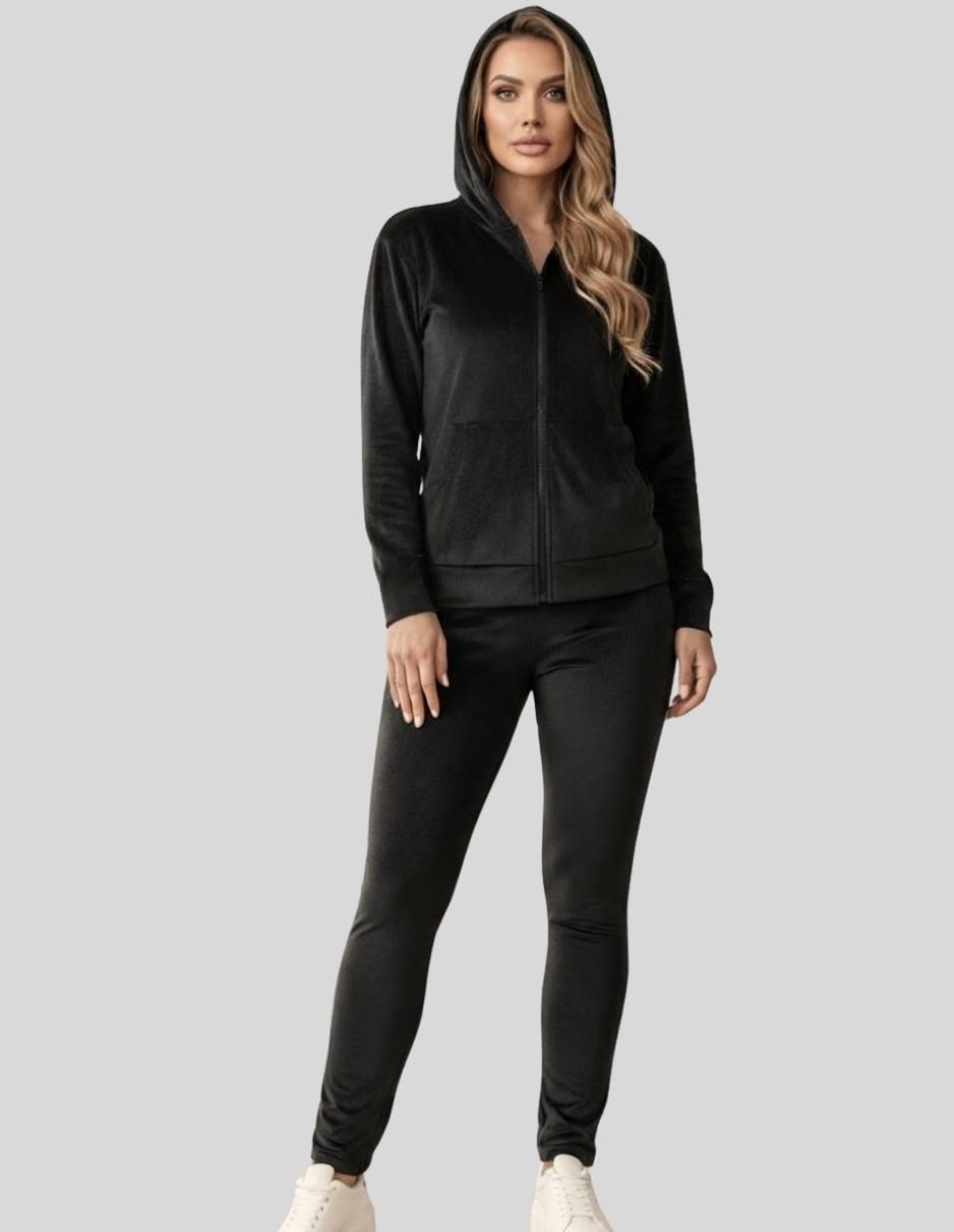 Conjunto deportivo para mujer 5