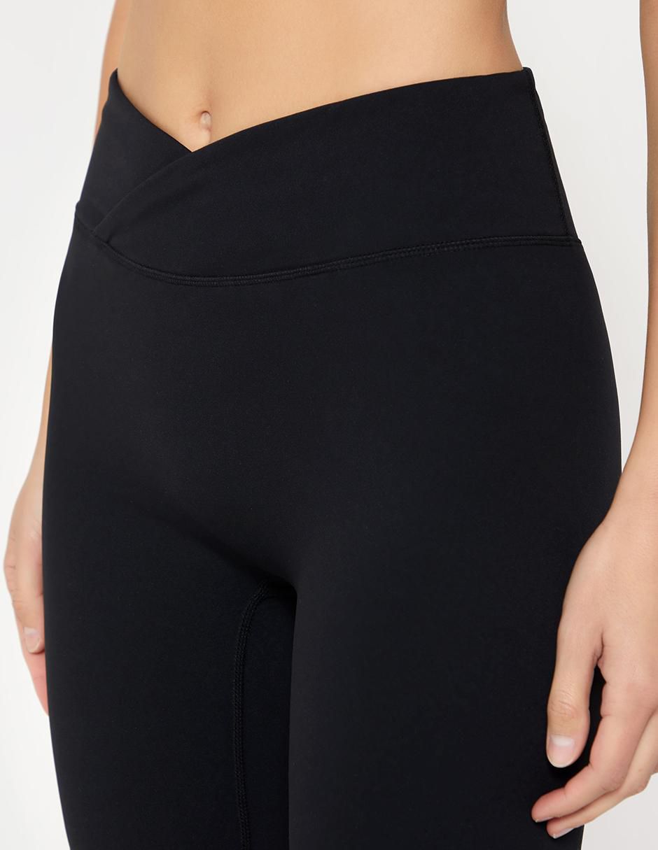 Short Línea Deportiva para mujer 3