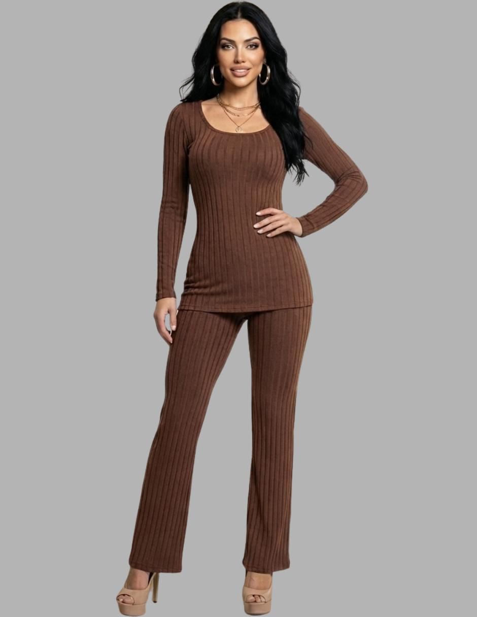 Conjunto para mujer Conjunto para mujer