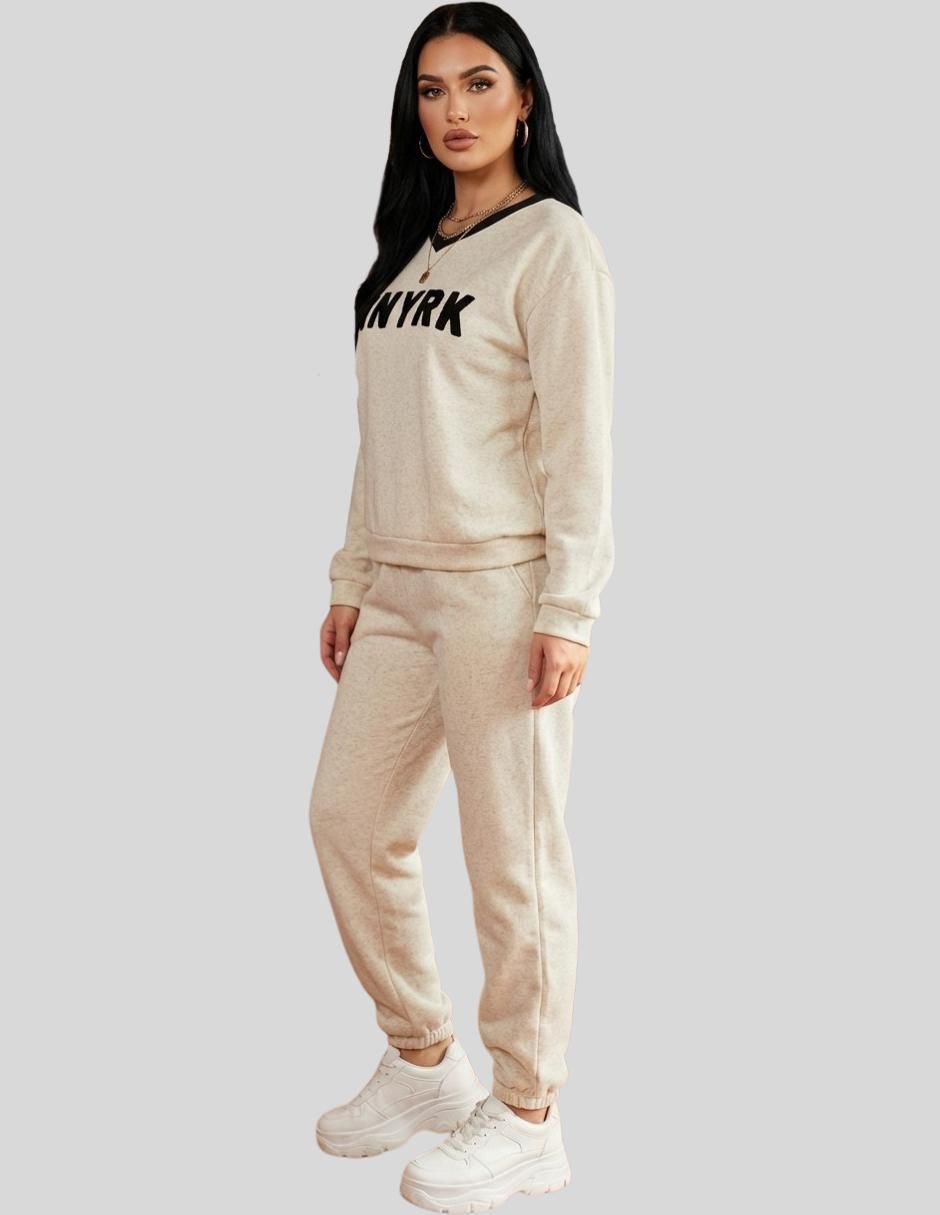 Conjunto casual para mujer 4