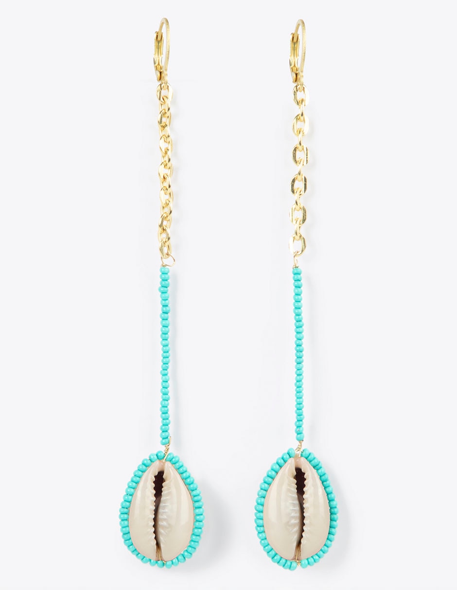 Aretes largos de concha con acabado mate 5