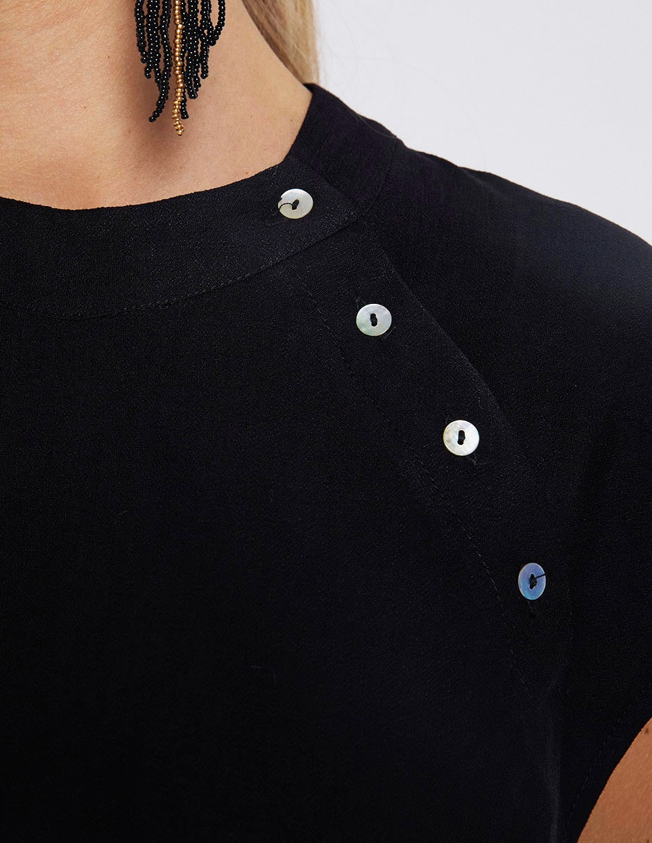 Blusa manga corta para mujer 6