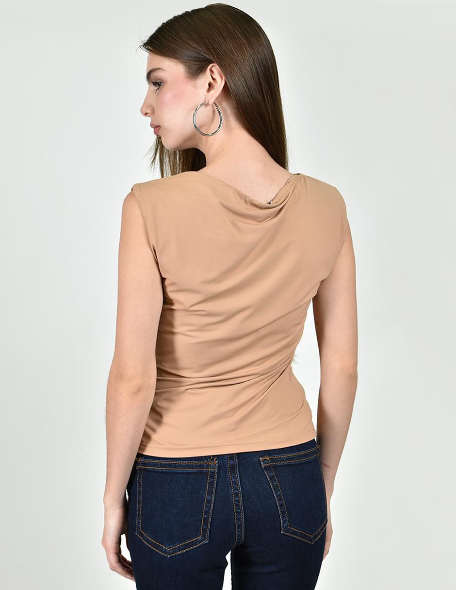 Blusa sin manga para mujer 3