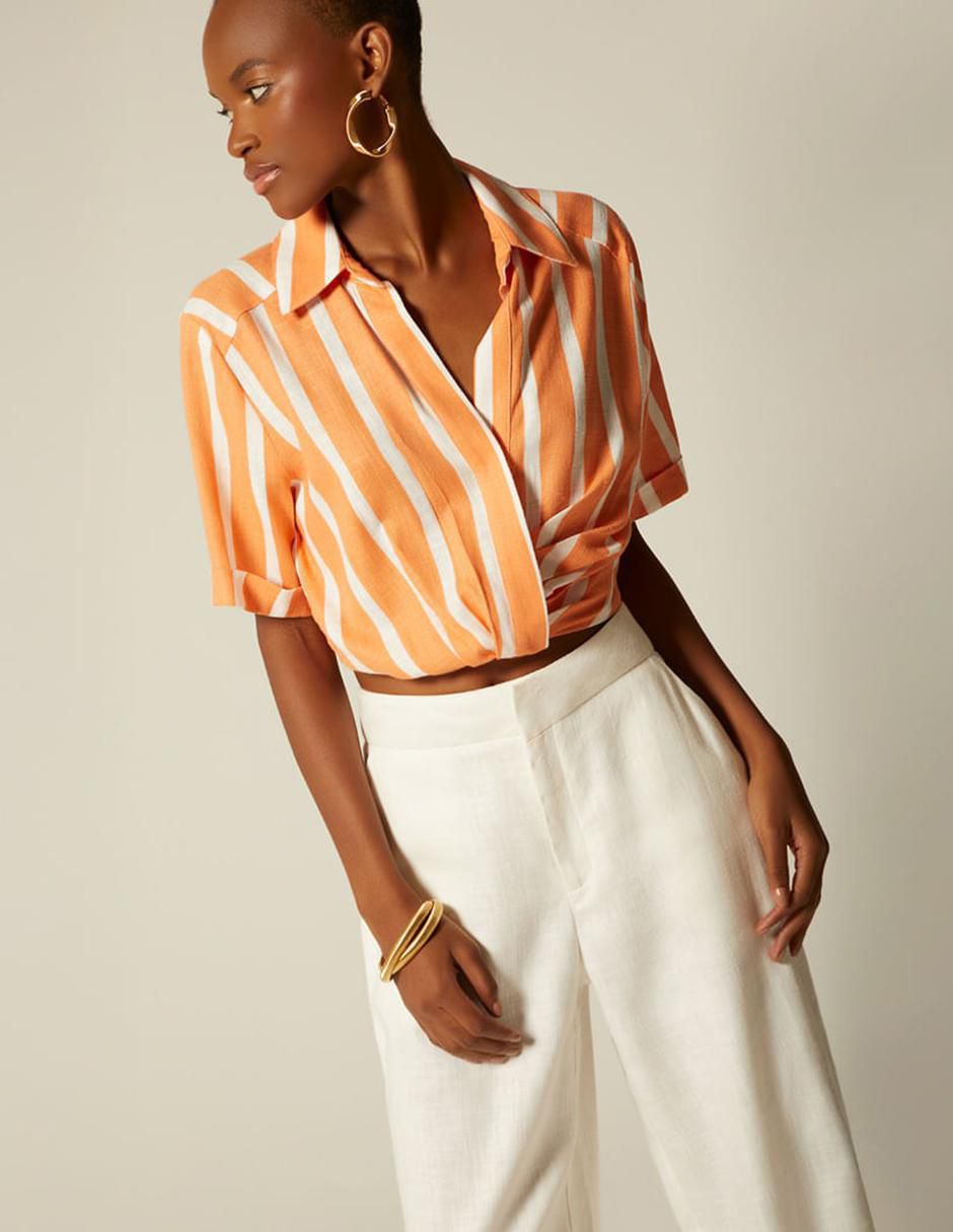 Top cuello camisero manga corta Top cuello camisero manga corta
