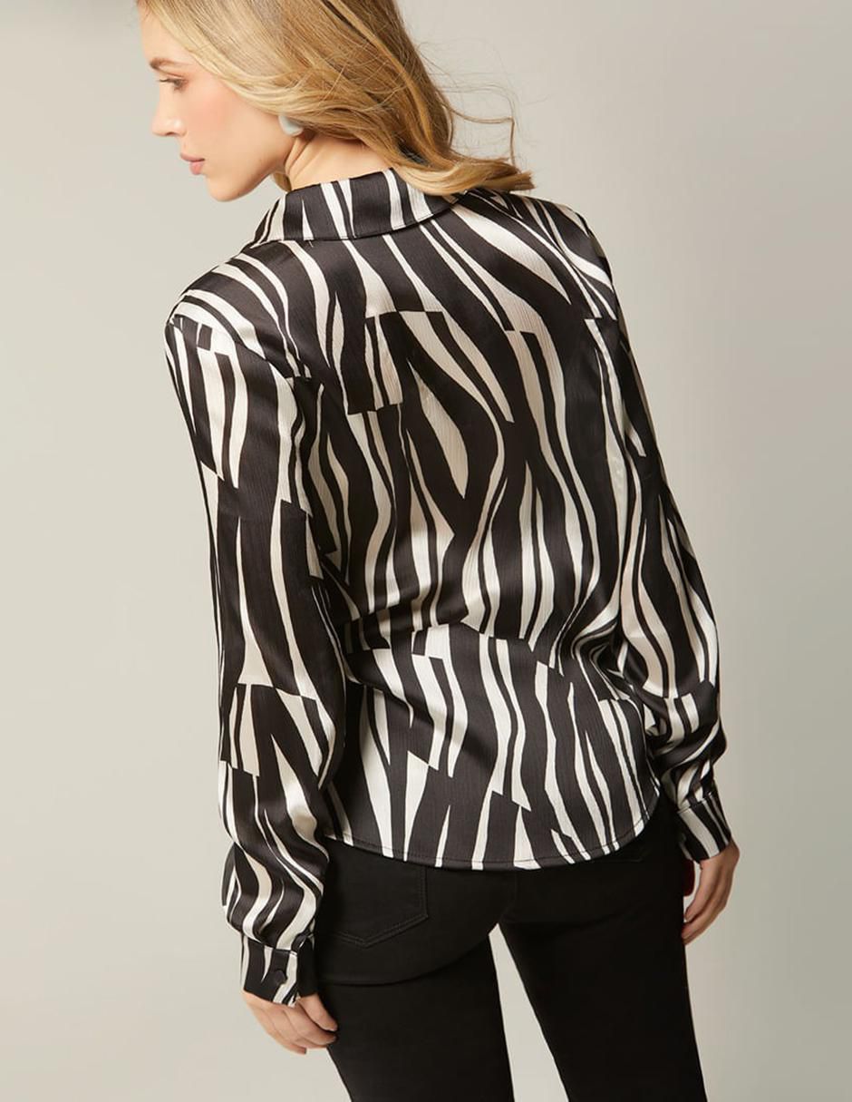Blusa Animal In Black manga larga para mujer 2